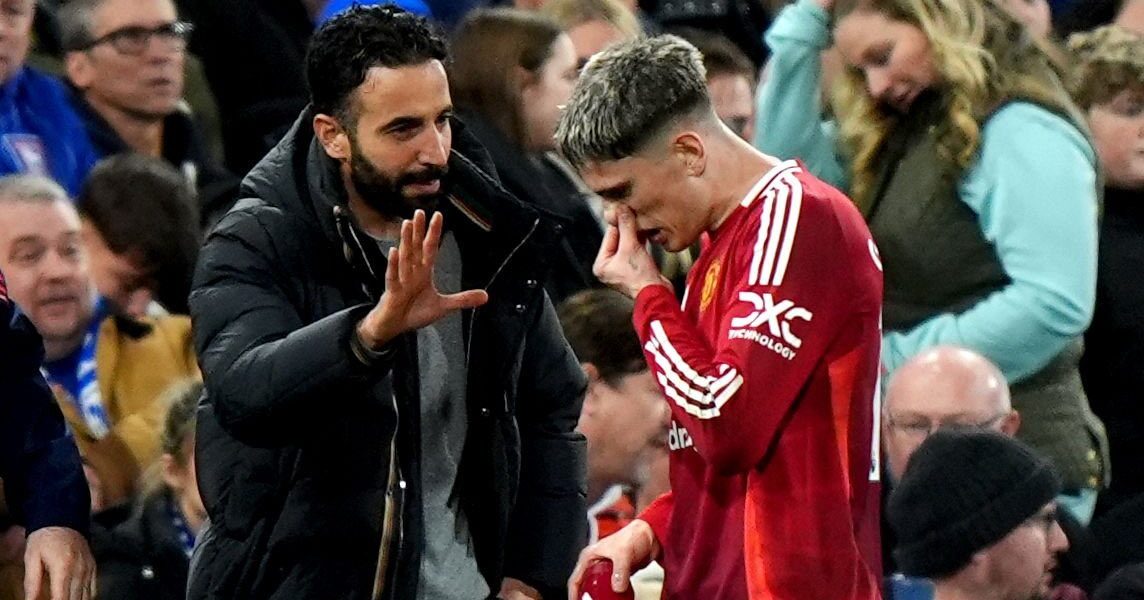 روبن أموريم يطلب من لاعب مانشستر يونايتد البحث عن فريق آخر