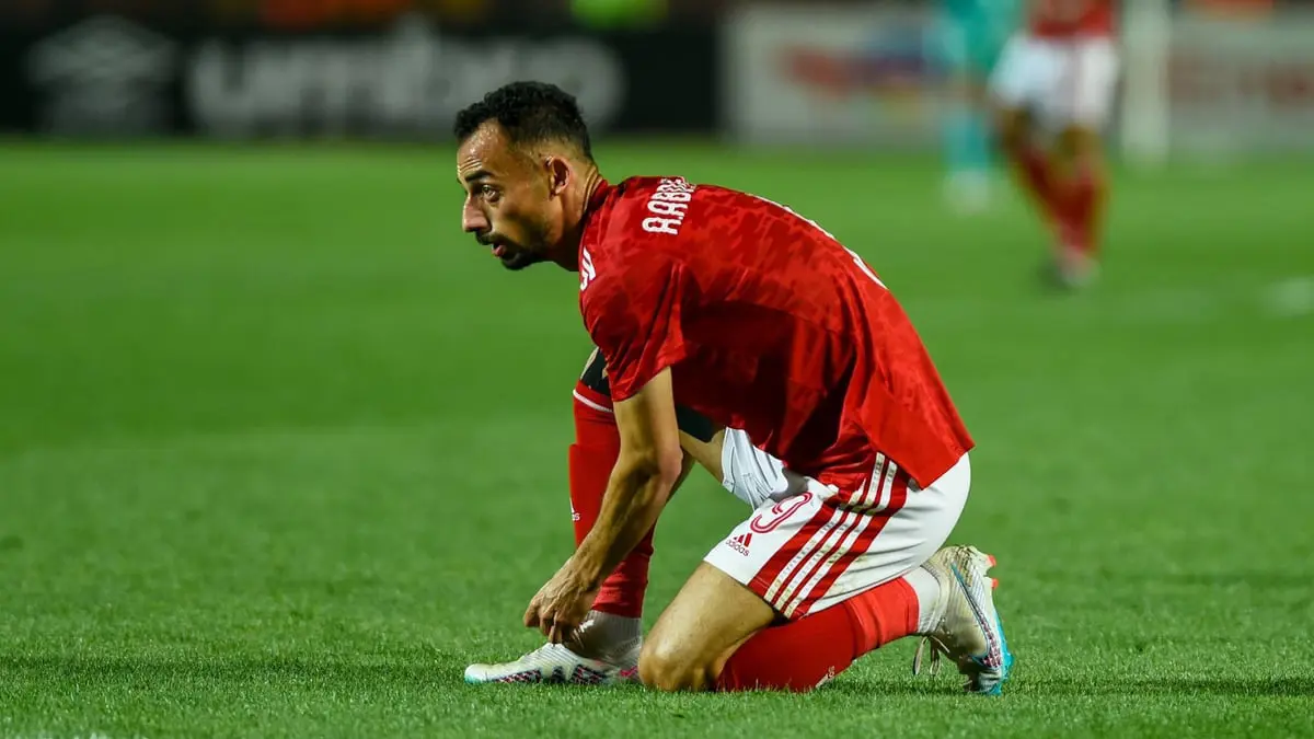 وسط مخاوف إنتقاله للزمالك.. أحمد عبدالقادر يرفض عرض الأهلي لتجديد عقده