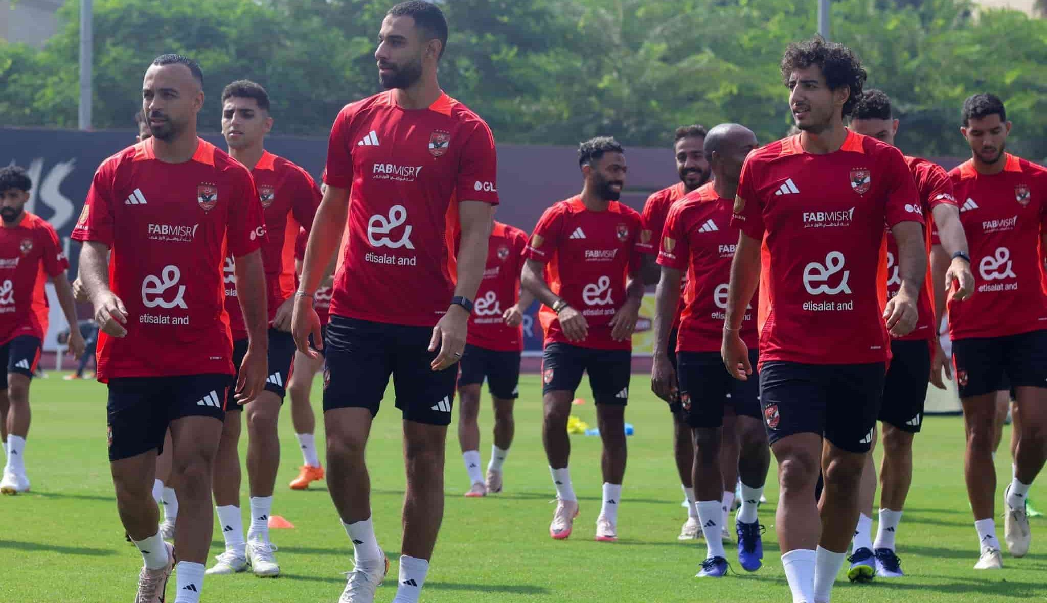 الأهلي يخصص 250 مليون جنيه لتعزيز صفوفه بصفقات محلية في صيف 2025