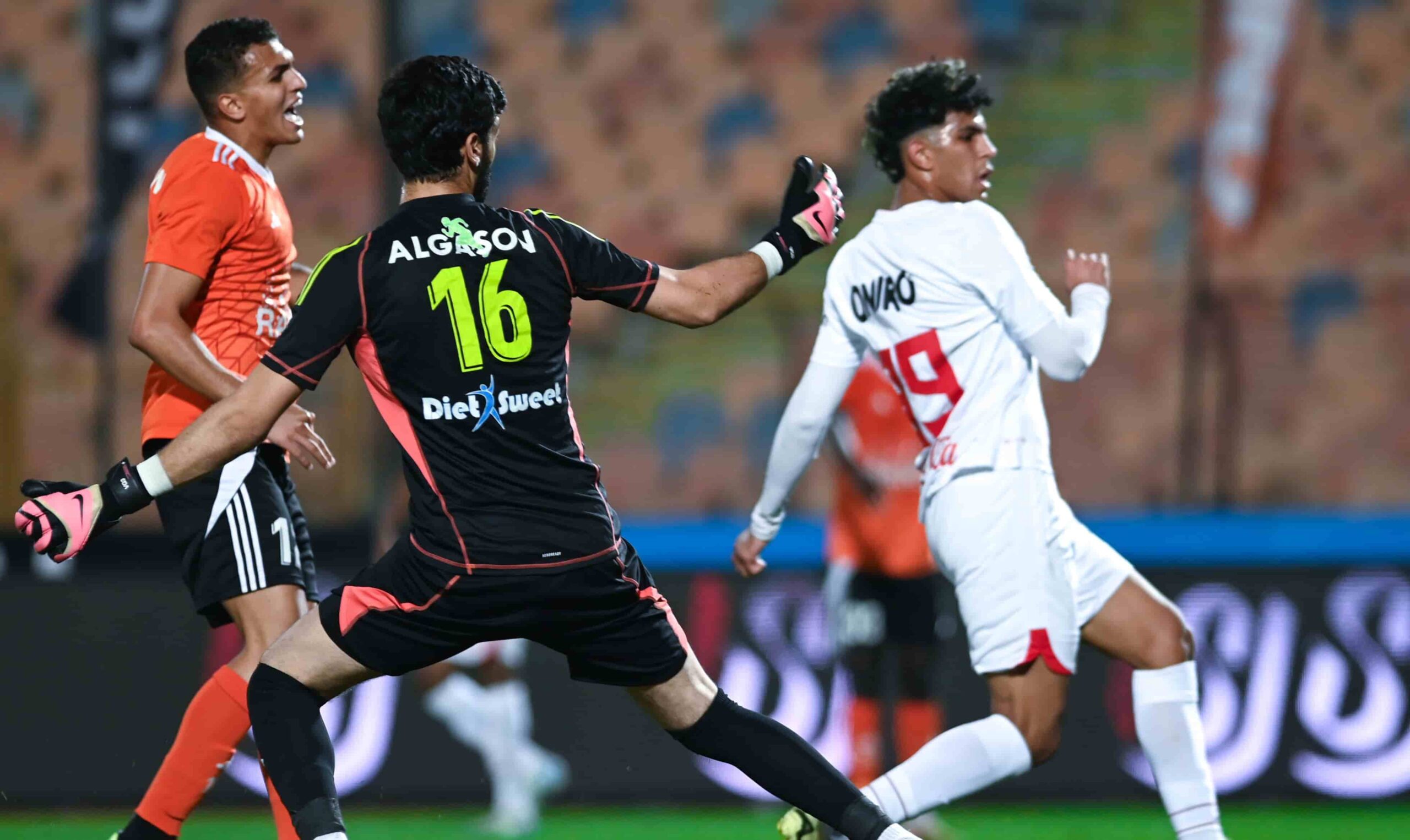 الزمالك ينهي موسمه بثنائية نظيفة أمام فاركو في الدوري المصري